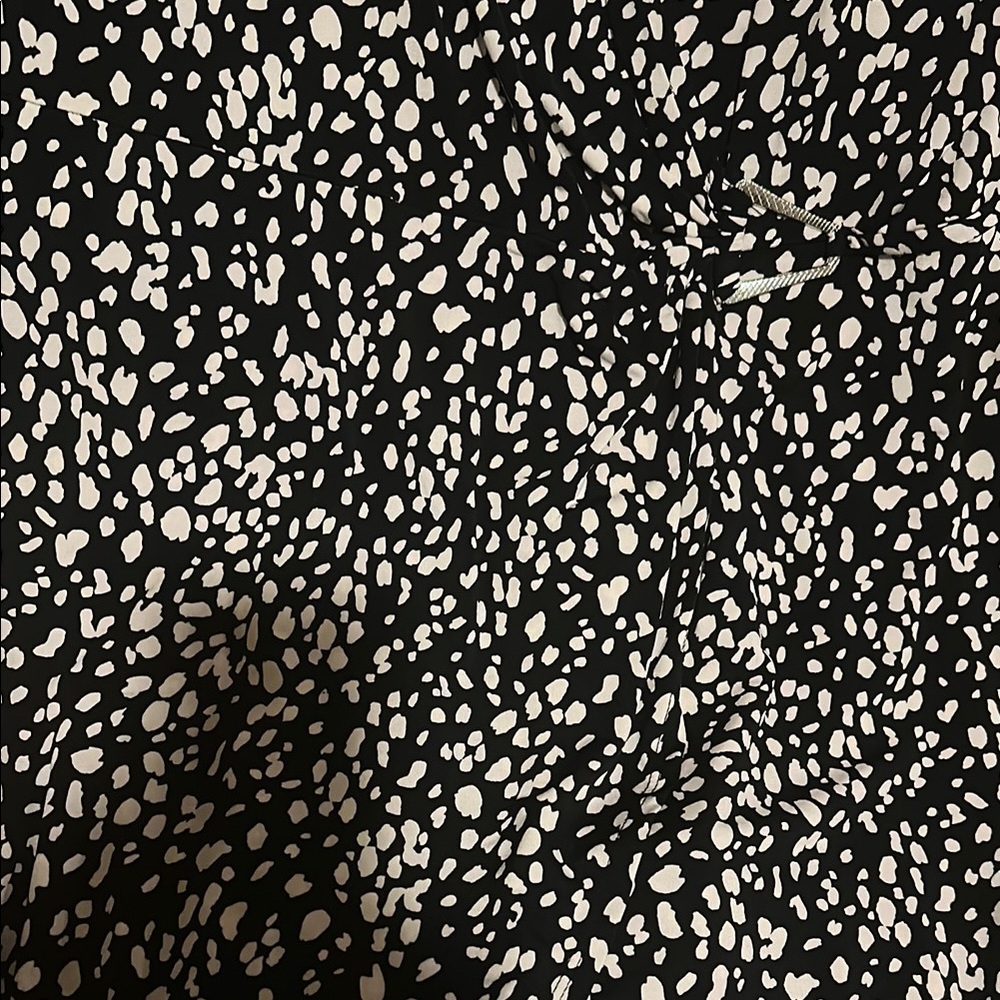 KATE and LILY SZ 16W Black and White Patterned Dress - Picture 6 of 9